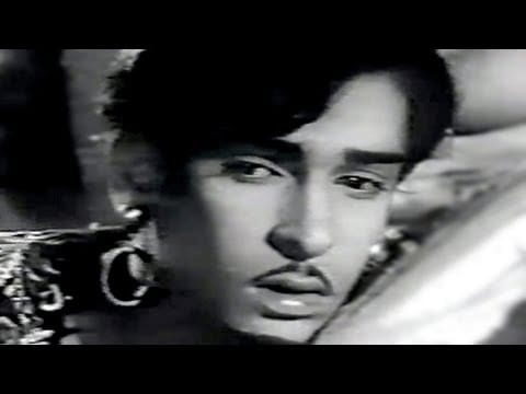 Maa Ko Kabhi Na Bhool Lyrics Lyrics
