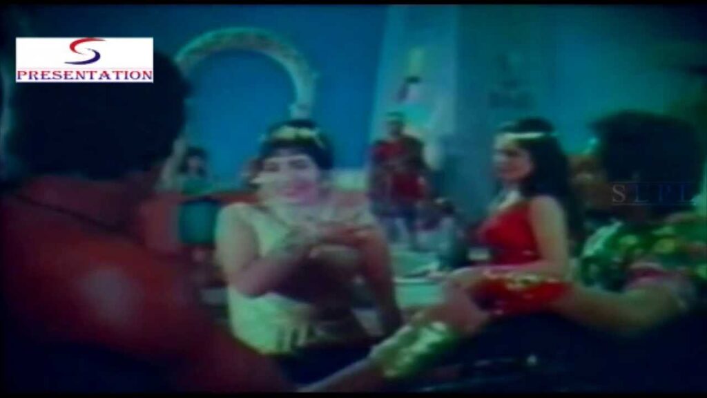Dekh Dekh Chal Ek Ek Pal Lyrics Lyrics