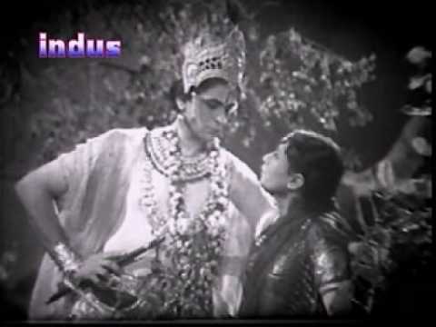 Kal Jamuna Tat Pe Aaoge Lyrics Lyrics