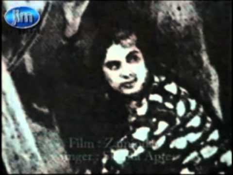 Charo Aur Andhera Lyrics Lyrics
