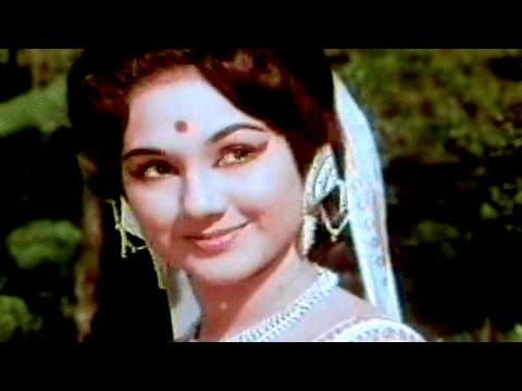Kesar Jaisi Tu Kishori Lyrics Lyrics