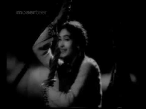 Bulabul Mere Chaman Ke Lyrics Lyrics