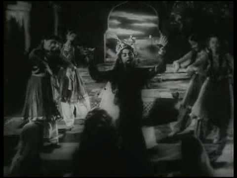 Ulfut Ke Jaam Pila Lyrics Lyrics
