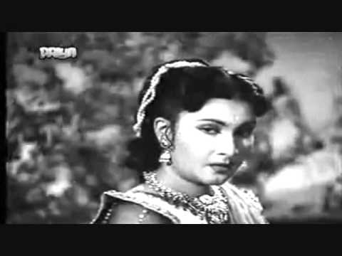 Tum Jo Aao To Pyar Aa Jaye Lyrics Lyrics