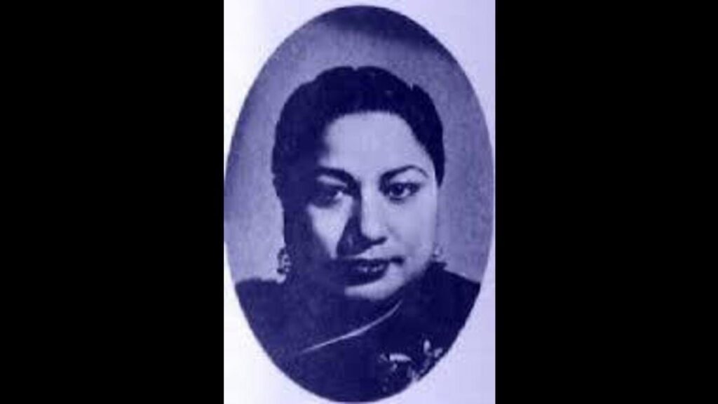 Bheegi Bheegi Palken Hain Lyrics Lyrics