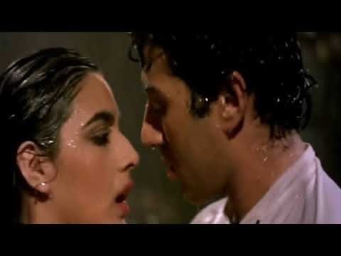 Badal Yun Garajta Hai Lyrics Lyrics
