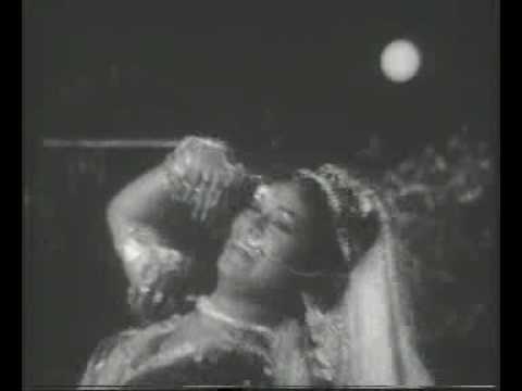 Bichhuaa Ne Dank Mara Lyrics Lyrics
