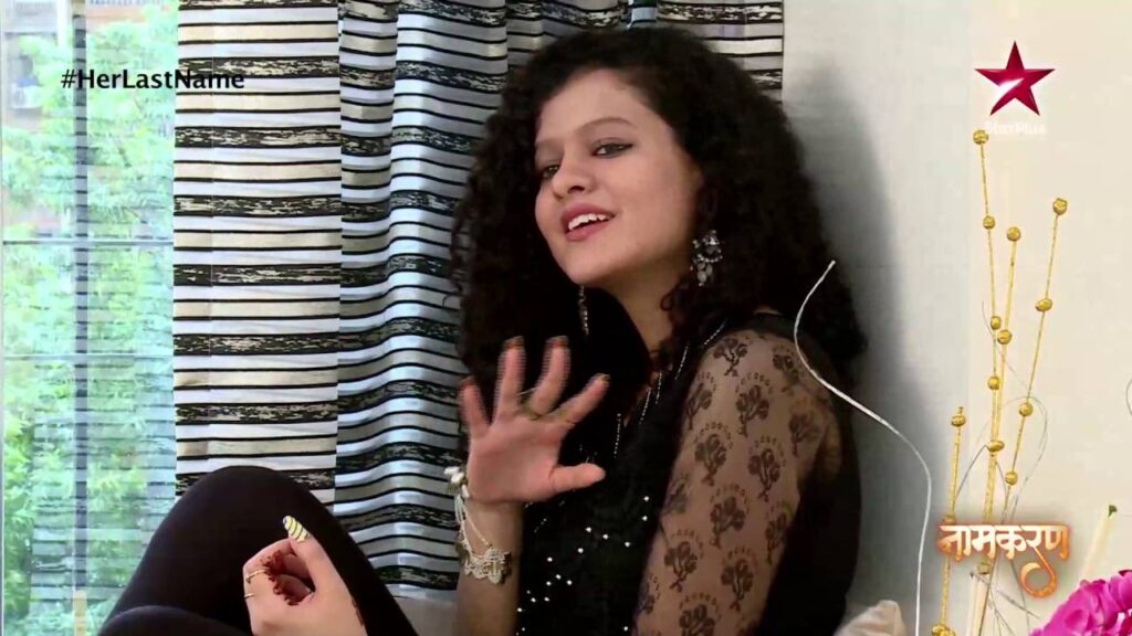 Aa Leke Chalu Tujhko Lyrics Lyrics