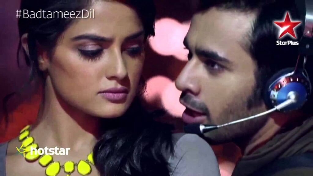Narm Narm Haatho Se Lyrics Lyrics