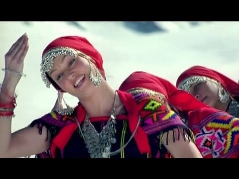 Chal Halke Halke Lyrics Lyrics