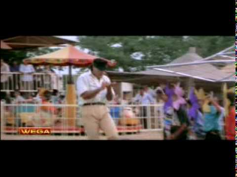 Sar Pe Topi Aankh Pe Chashma Lyrics Lyrics
