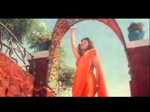 Palkon Ke Tale Lyrics Lyrics