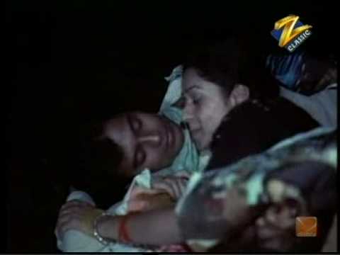 Saath Saath Tum Chalo Lyrics Lyrics