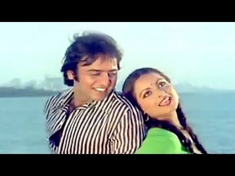Aaj Kal Paon Lyrics Lyrics