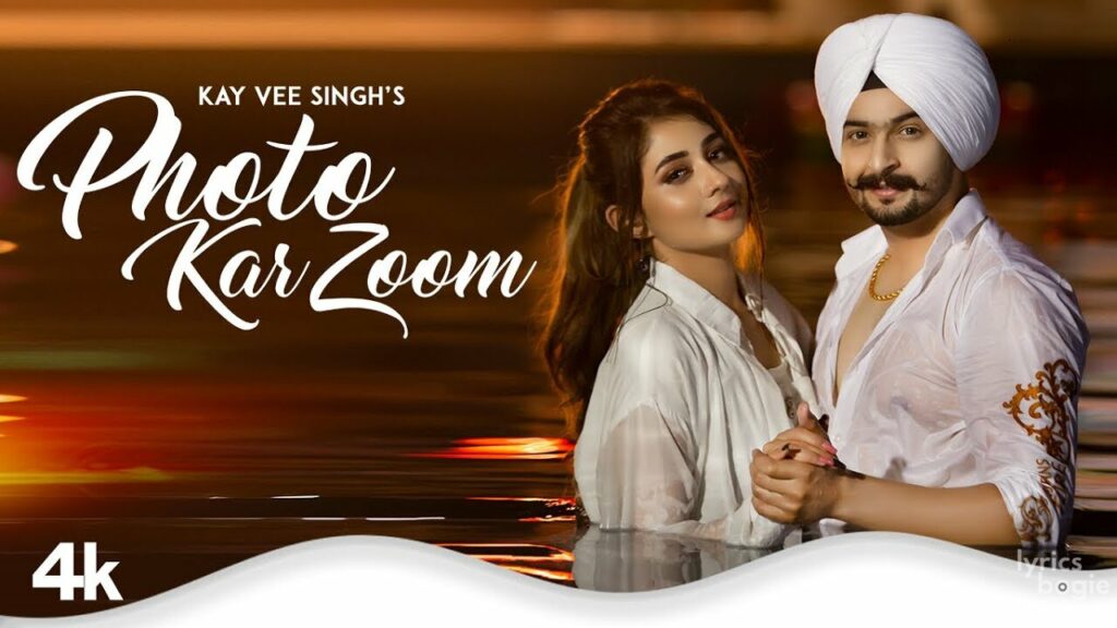 Photo Kar Zoom Lyrics Lyrics