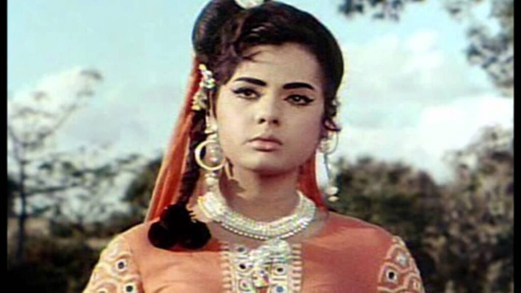 Das Gayi Nagin Si Zulfe Teri Lyrics Lyrics