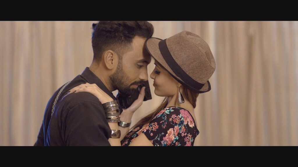 Khalnayak (Title) Lyrics Lyrics