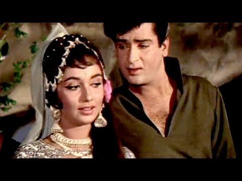 Is Rang Badalati Duniyaa Men Lyrics Lyrics
