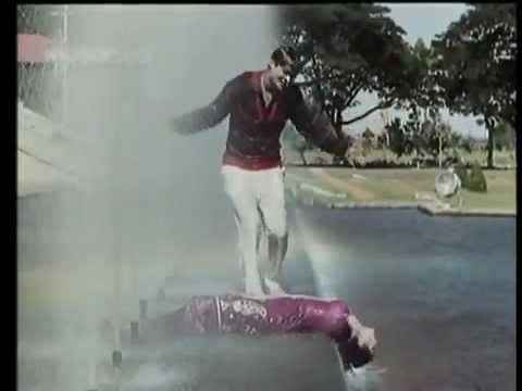 Champakali Dekho Jhuk Hi Gayi Re Lyrics Lyrics