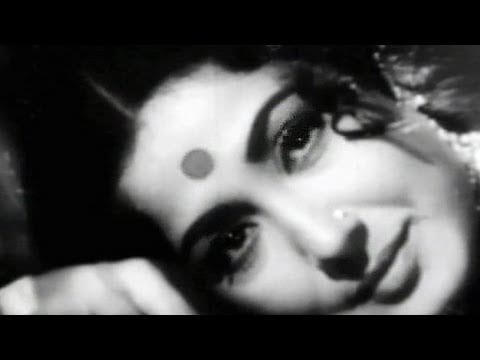 Na Jao Saiyaan Chhuda Ke Baiyan Lyrics Lyrics