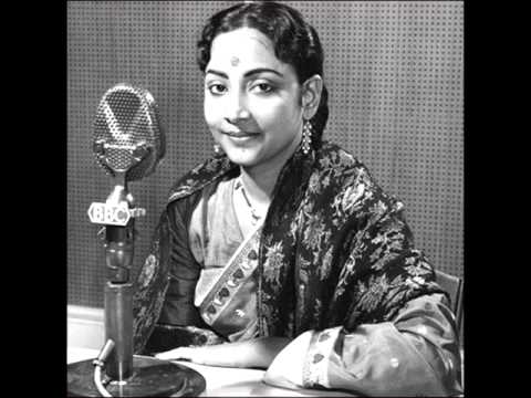 Dupatta Mera Dhalak Gaya Sar Se Lyrics Lyrics
